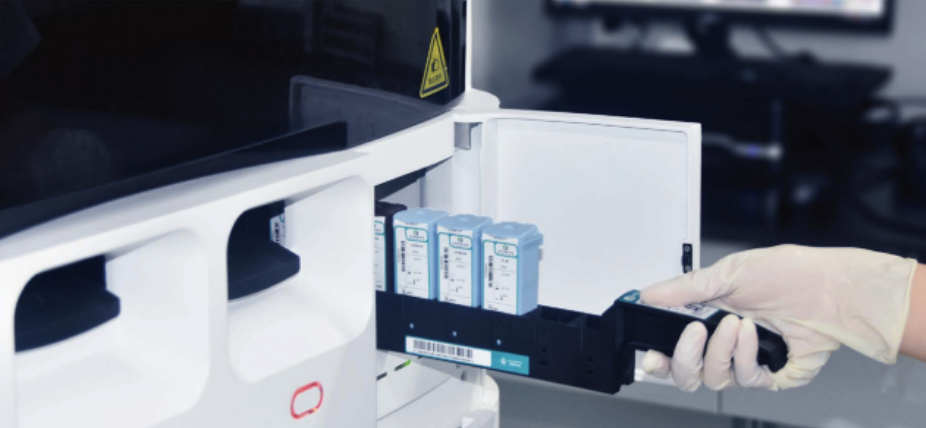Diagram of MicroStacker technology showing polymer structure and antigen binding